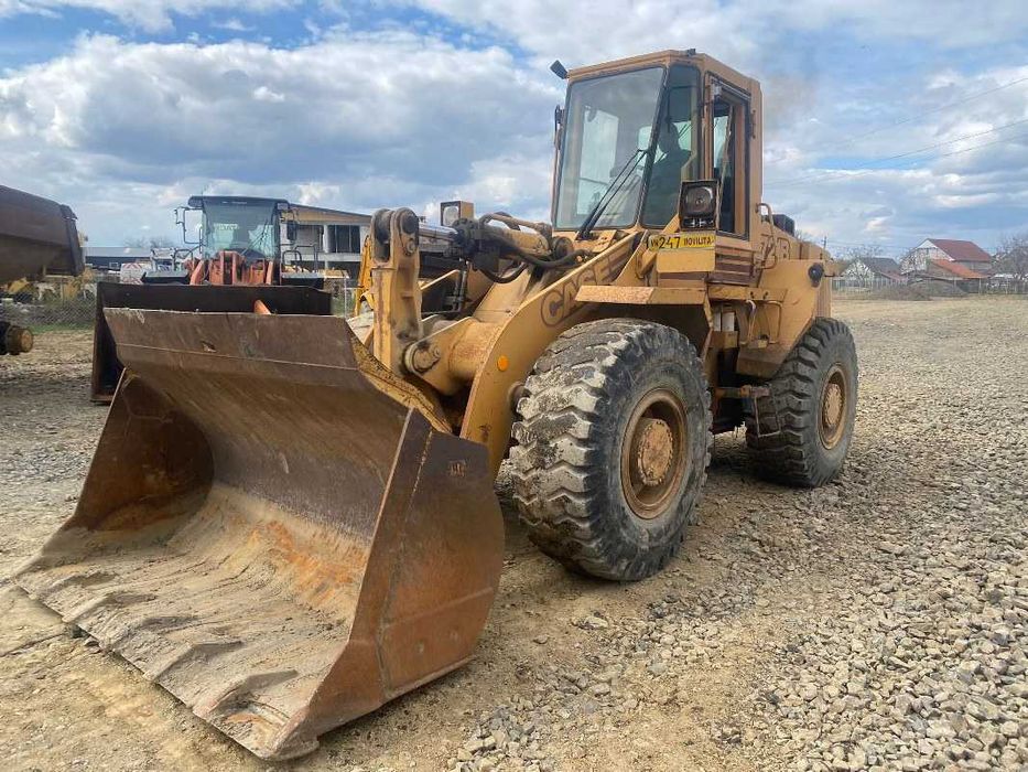 Motor incarcator frontal vola Case 721B piese