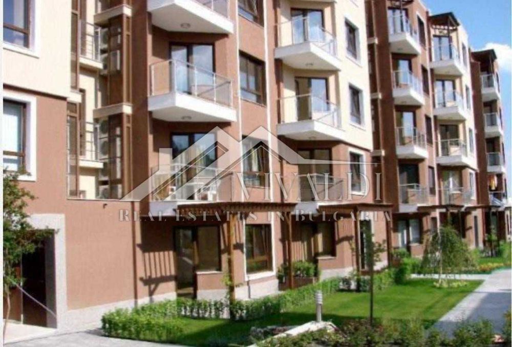 Дава се под наем Двустаен апартамент в Варна, Център - 67 кв.м за 648.21 € - Снимка #8