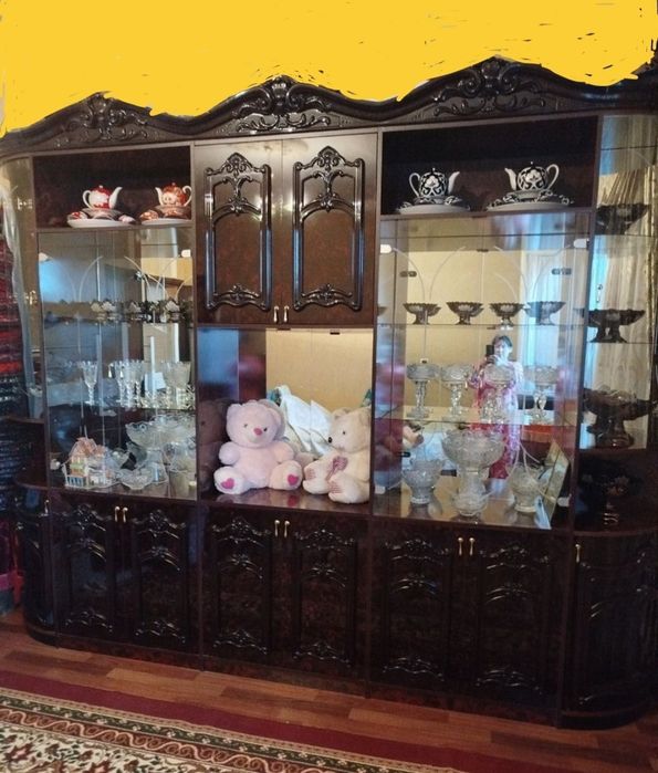 Продаю свою стенку