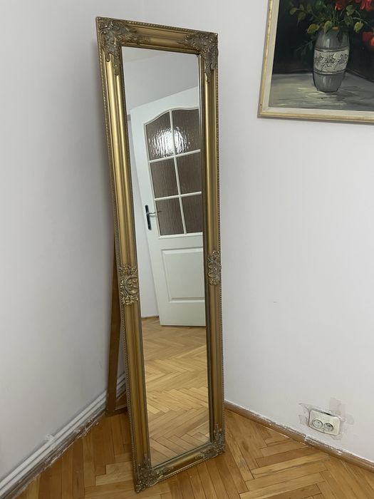 Oglinda podea rama aurie