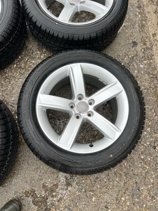 ЧИСТО НОВИ джанти AUDI с НОВИ ЗИМНИ гуми Dunlop 225/55/17 .