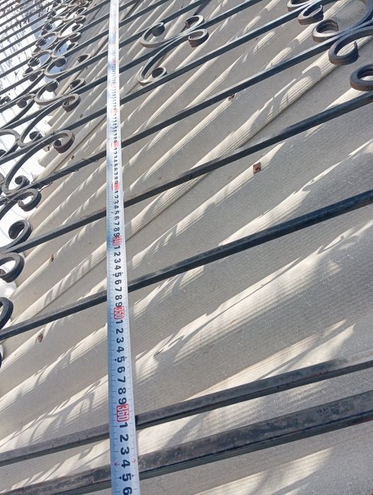 Продам балконную кованую решетку