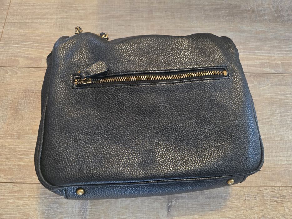 Дамска чанта Guess