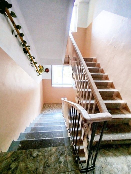 3 комнатная квартира 3/2/4  72 м2 Шахристанская