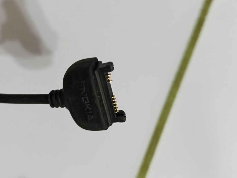 Наушники Nokia срочно продам