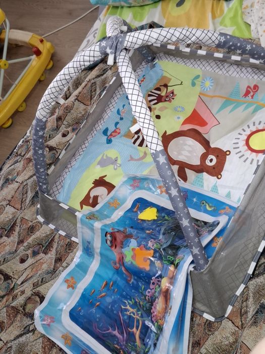 Игровой коврик и акваковрик