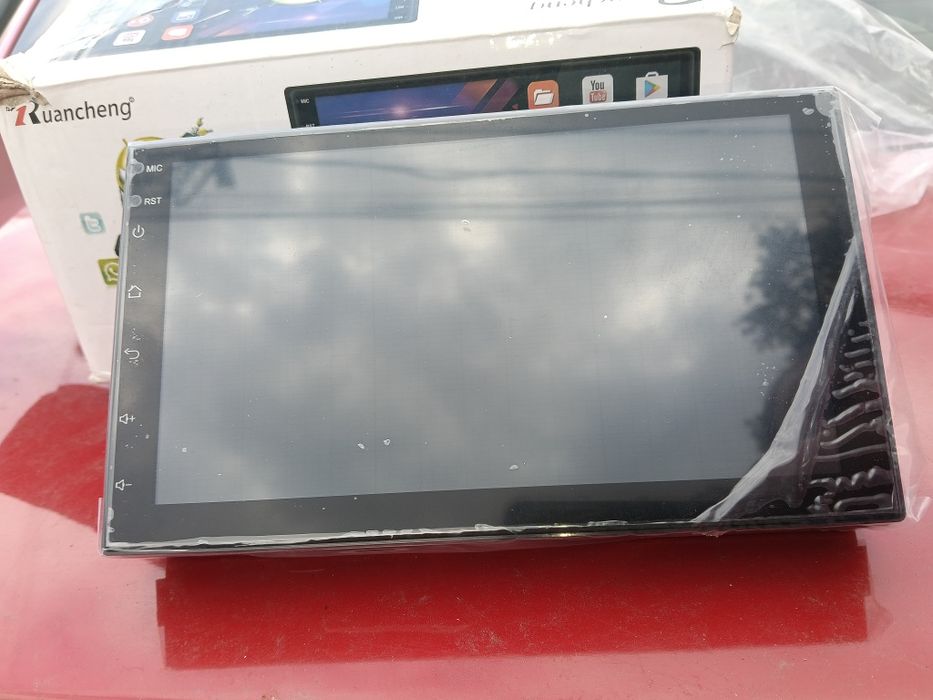 Sistem  multimedia  auto universal