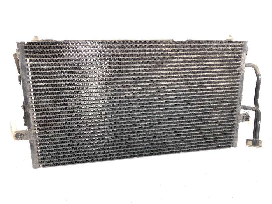 Радиатор климатик от Volvo s40 1997г