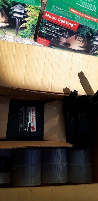 3 seturi de lumini de gradina