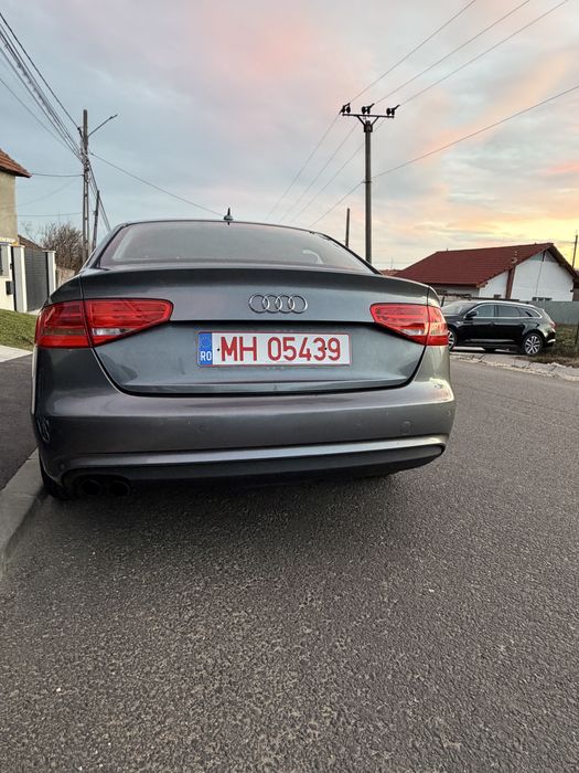 Audi A4 - 2012 - 2.0 TDI - Automat -143 CP - pret fix