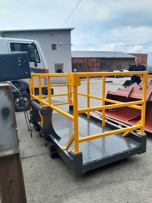 Nacelă standard compatibilă cu Manitou și stivuitoare