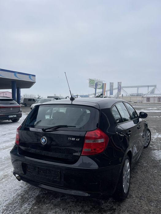 Bmw 118d 2010 143 cp