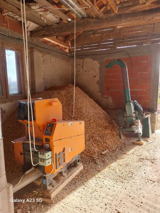 Мелница/Дробилка за дървен материал или пластмаса