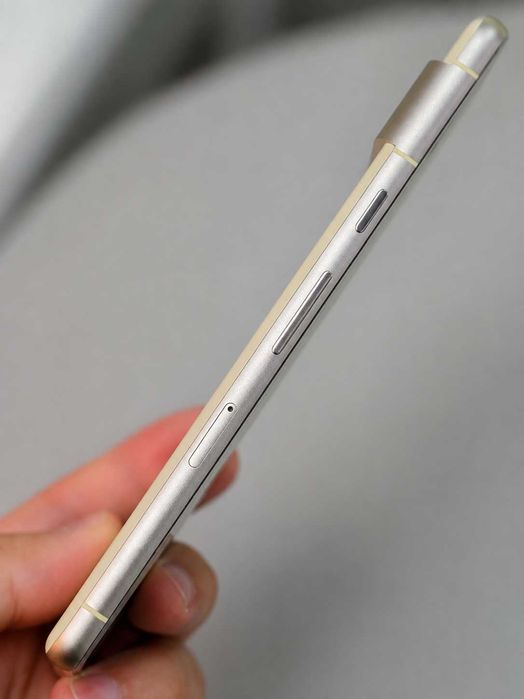 Google Pixel 7 8/128 ГБ Lemongrass