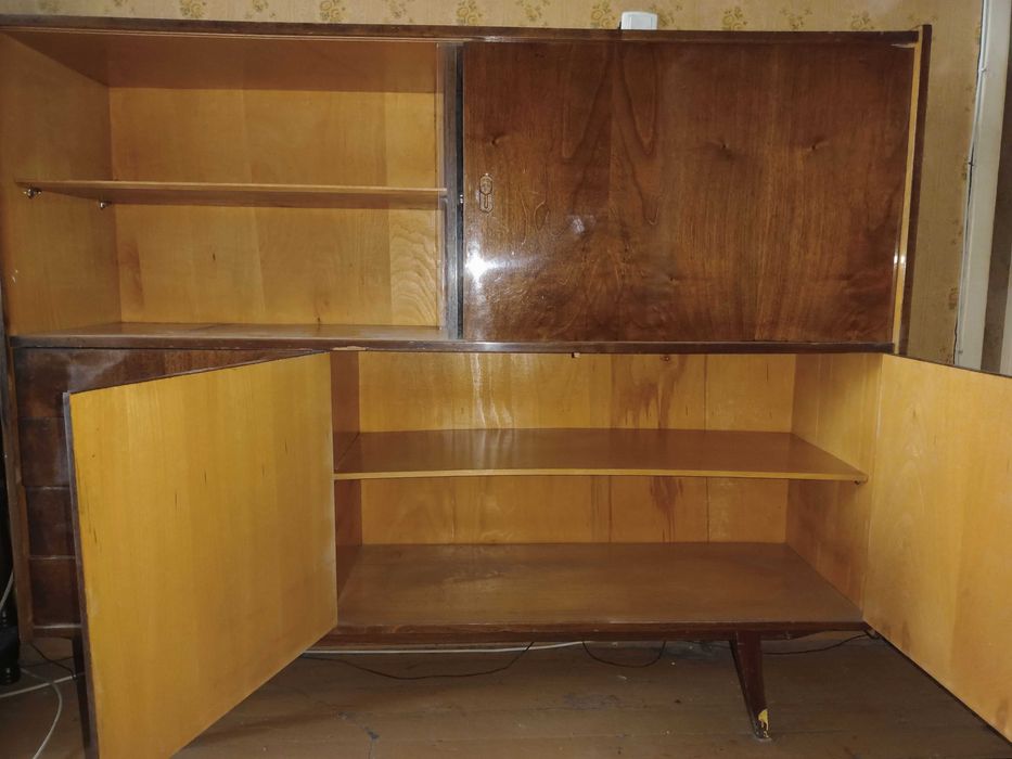 трюмо сервант и столик