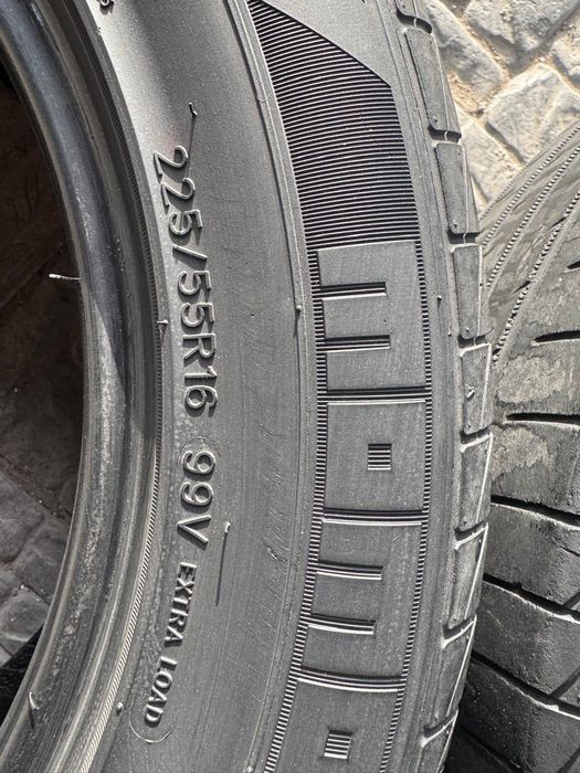Автошины 2 пары 4 балона
