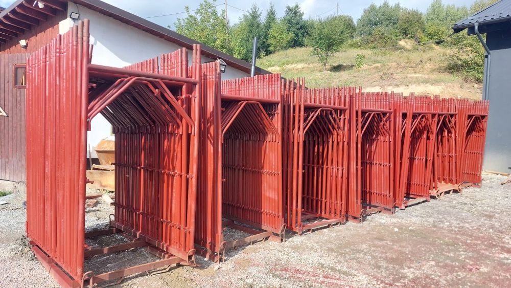 Schela Italia adusa recent,  picioare reglabile podine..