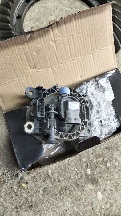 Противотуманки Рено дастер