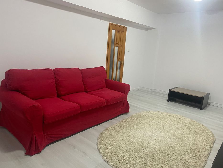 Închiriez apartament 2 camere ultracentral