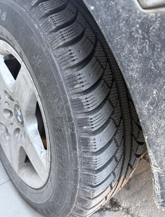 Джанти с чисто нови зимни гуми
