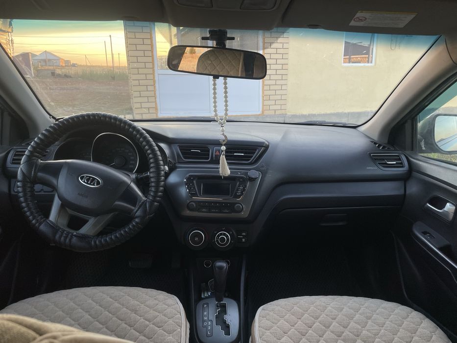 Kia rio 2012 года автомат