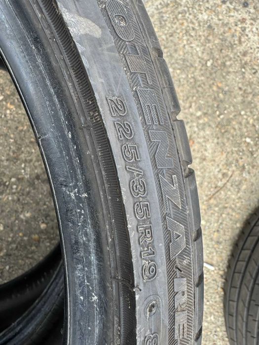 Anvelope Bridgestone Potenza 225/35 R19 Vara