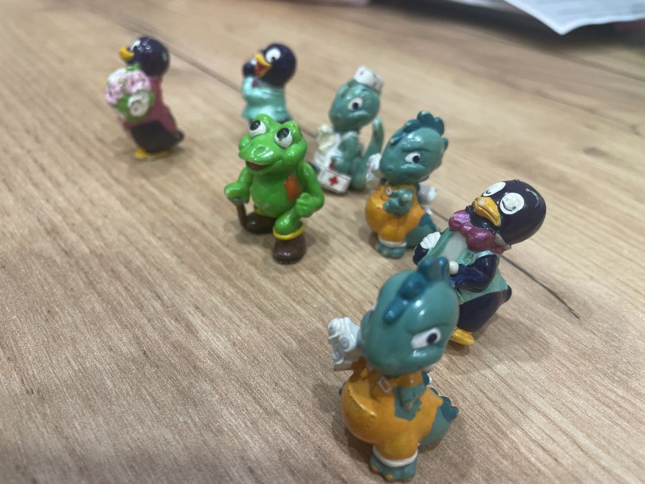 Игрушки из киндеров