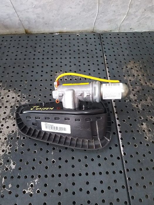 Airbag scaun dreapta opel meriva a x03 64127240c