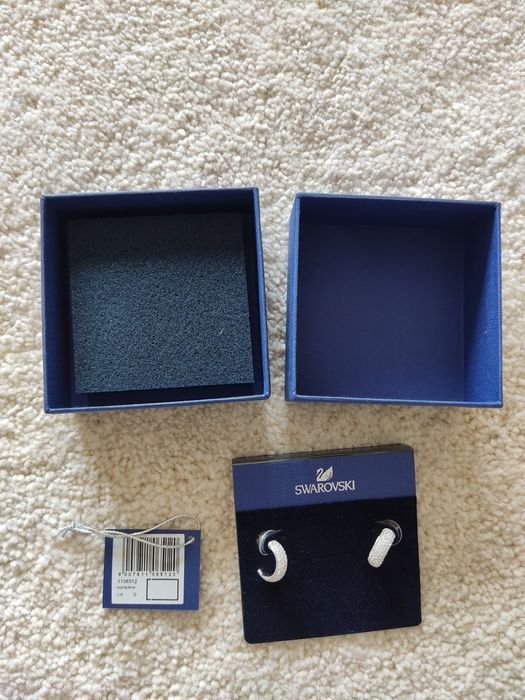 Cercei Swarovski NOU