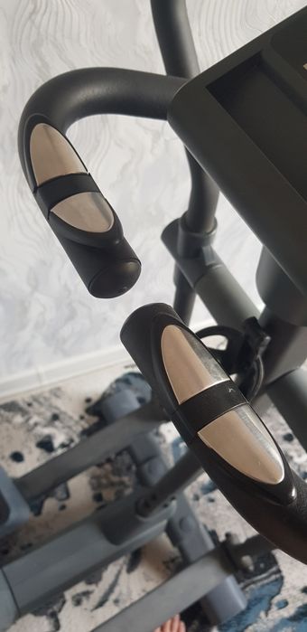 элиптический кардио тренажер