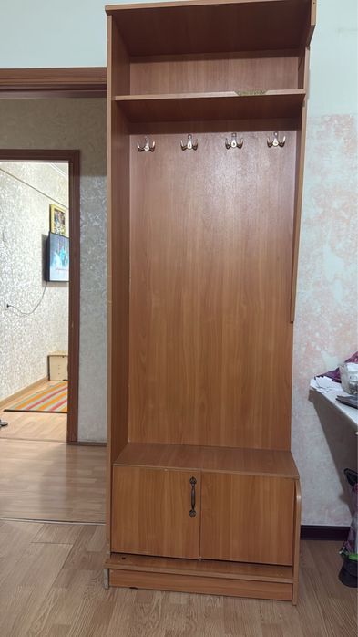 Шкаф для прихожей