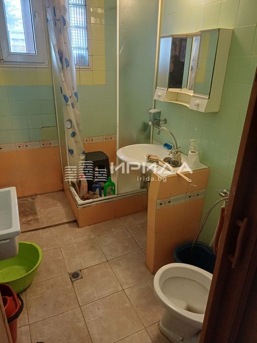 Тристаен апартамент с гараж в кв. Лозенец