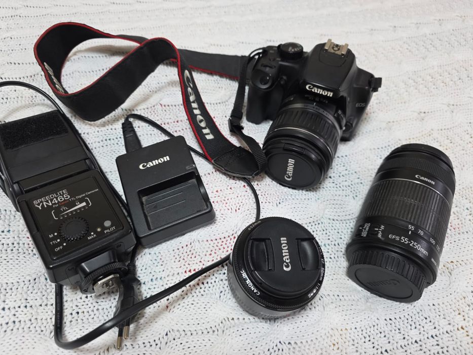 Фотоаппарат Canon 1000d