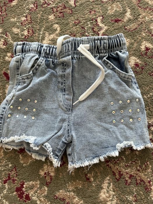 Продаю детские вещи