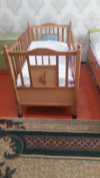 Продаю  манеж в хорошем состоянии