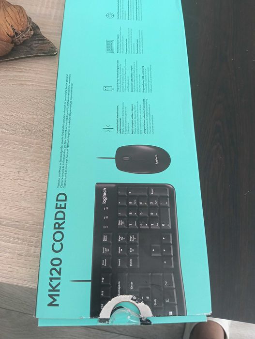 Нова клавиатура и мишка Logitech MK120
