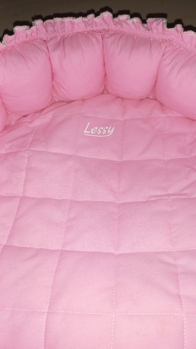 Лежанка домик для кошек и собак