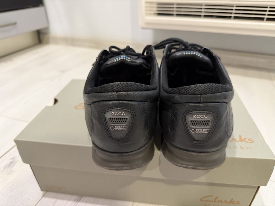 Оригинални кожени сникърси/кецове Ecco Goretex номер 46, стелка 30см