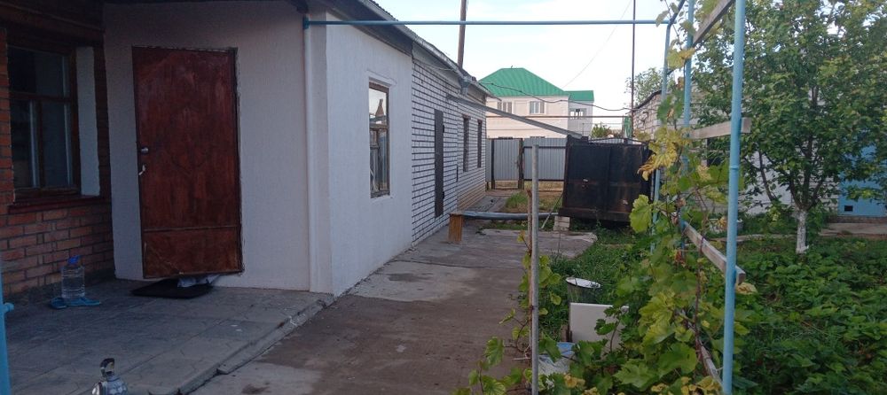 Продам жилой дом с пристройкой бани.