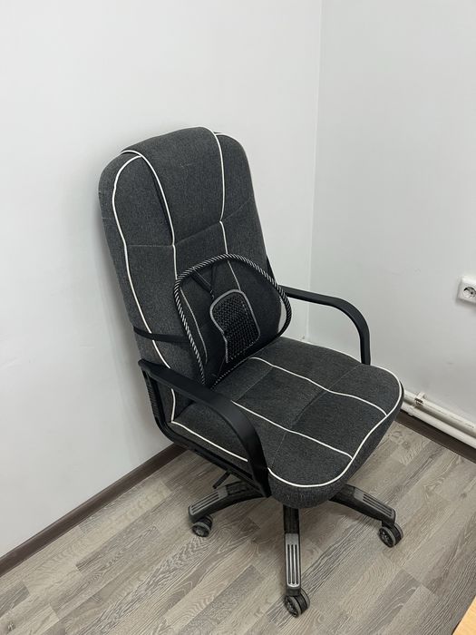 Продам оыисные кресла