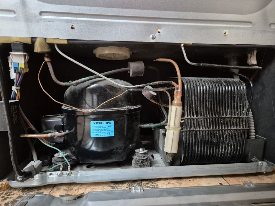 Хладилник Daewoo