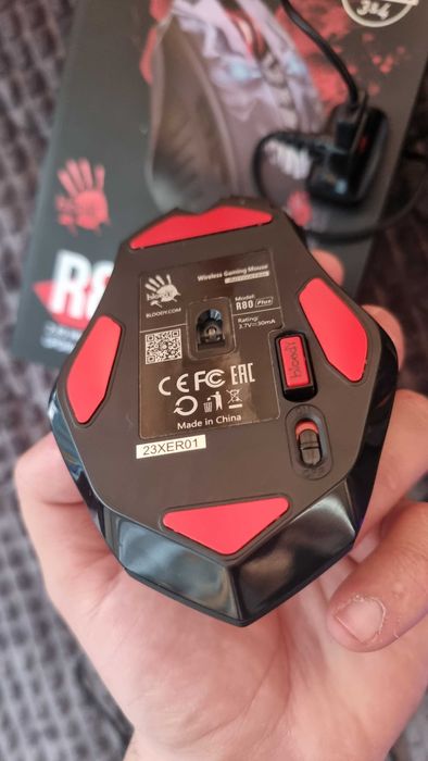 Мишка BLoody V8 със отключен софтуер