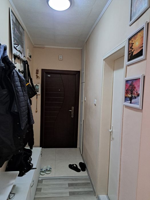 Продава се Четиристаен апартамент в Разград, Център - 120 кв.м за 1500 €/кв.м - Снимка #2