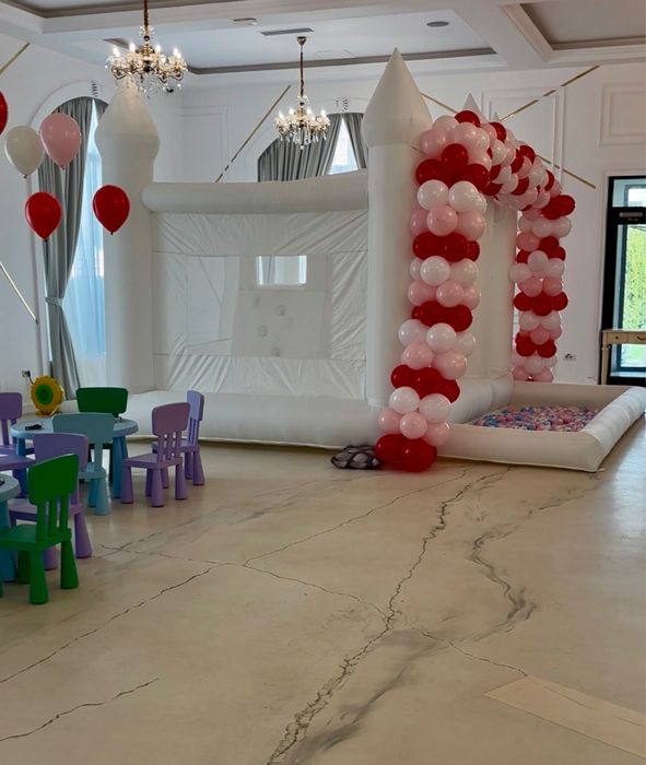 Kids Corner petrecere copii | Tobogan gonflabil