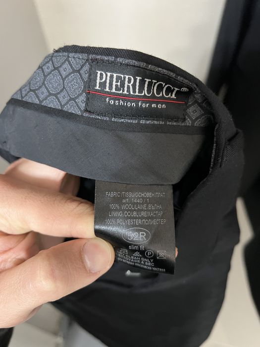 Мъжки костюм - чисто черен