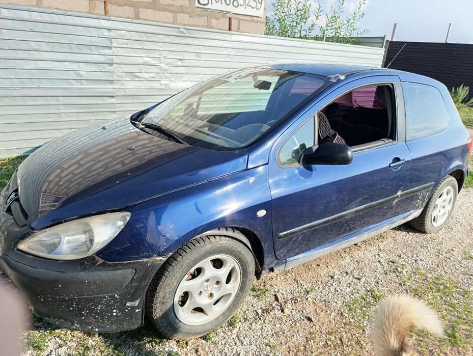 продаю пижо 2006 года