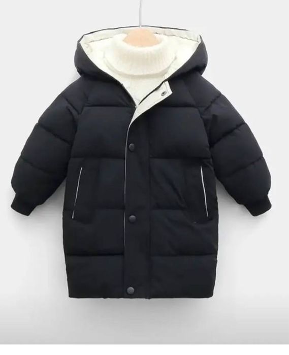 Продам куртки на девочку