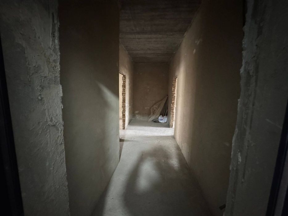 Maslazavod tomonda 2 xonali korobka sotiladi