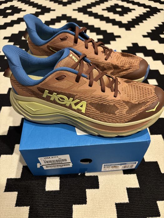 Vand Hoka challenger 8 43 1/3