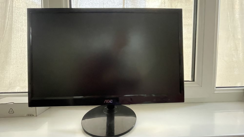 ЛОС LCD монитор e22515wn